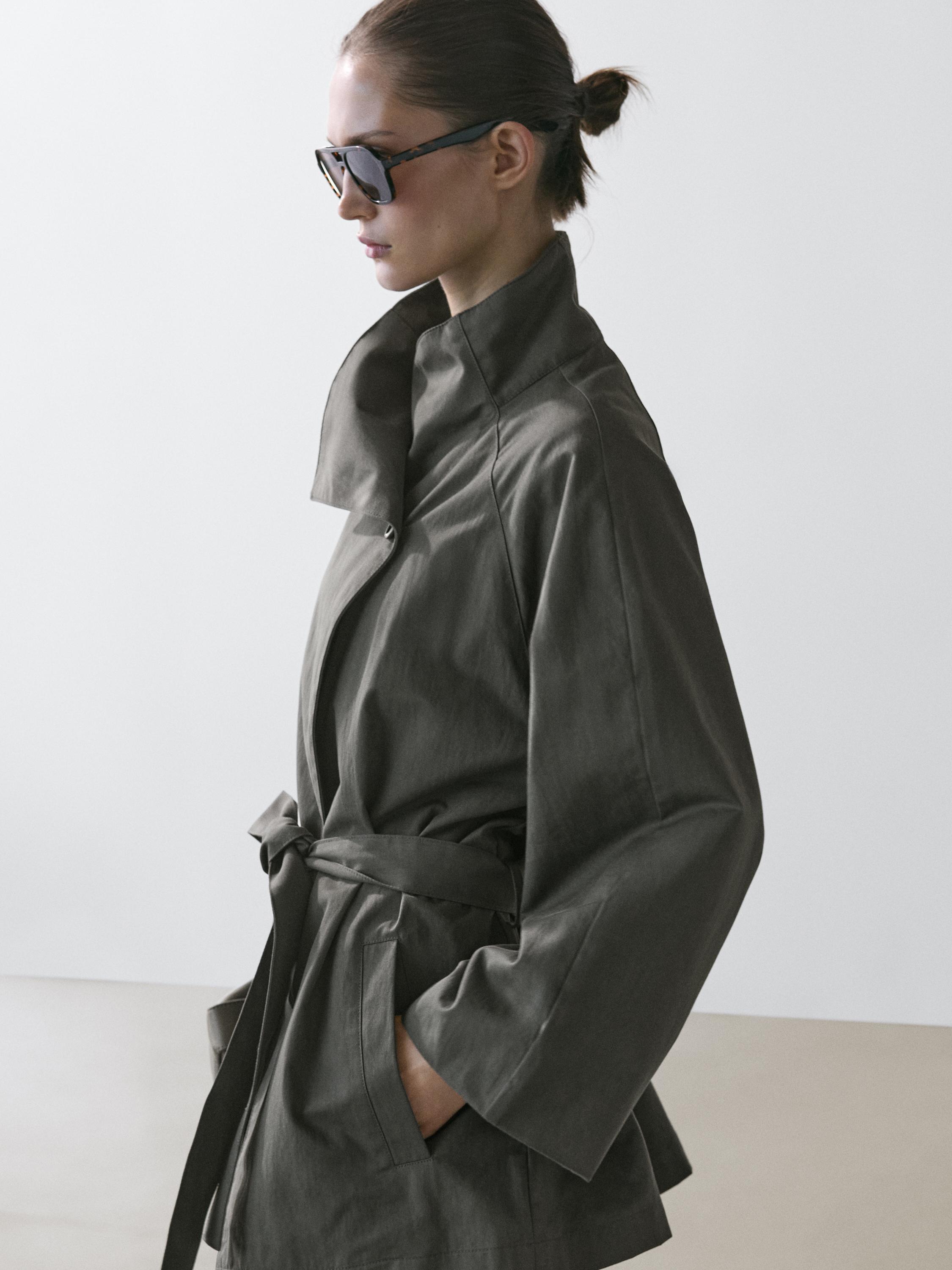Short cotton blend trench coat with belt